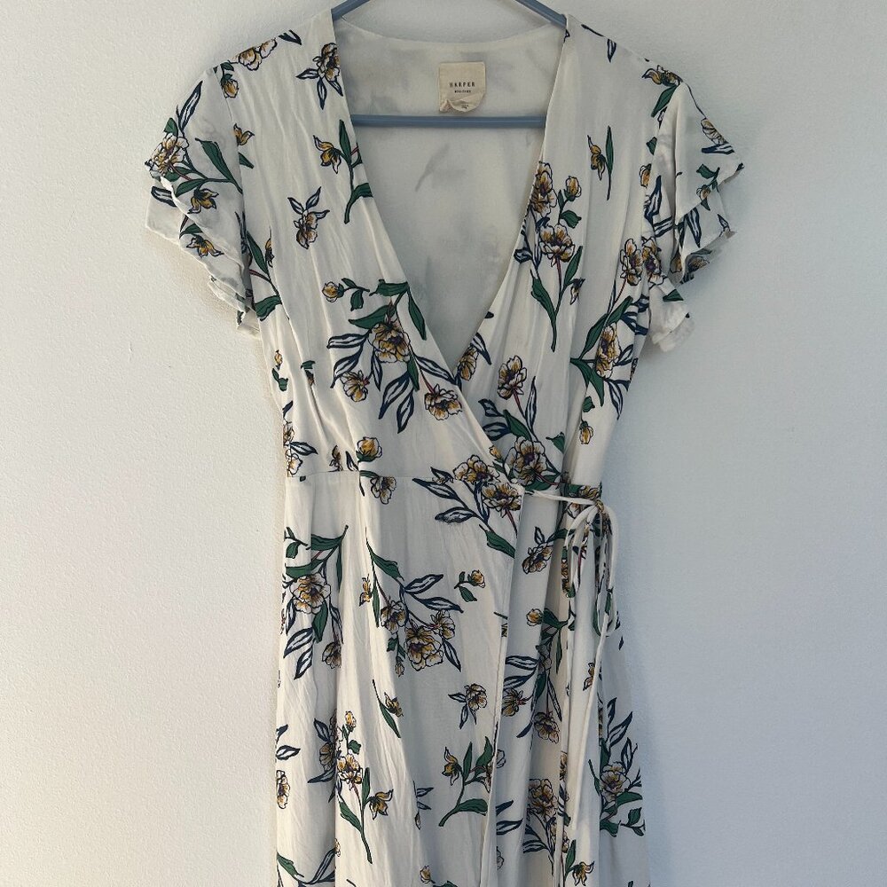 Francesca's Harper Heritage Wrap Dress White Floral Women's Mini Size M Medium